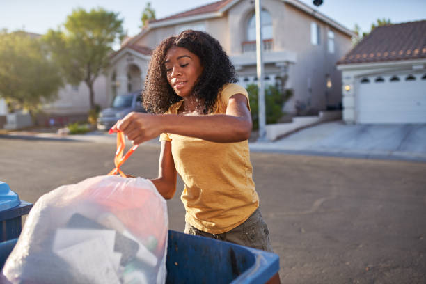 Best Commercial Cleanout Services  in Silverdale, WA